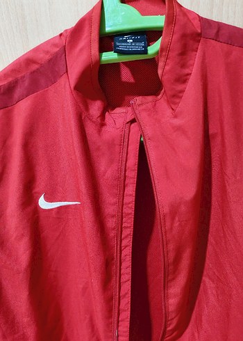 Kırmızı Nike Fermuarlı Midi Spor Ceket - Görsel 4
