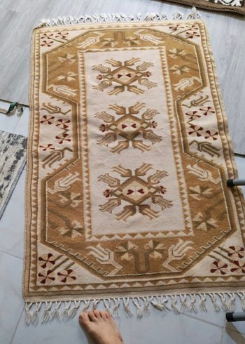 Bej Nakışlı Geleneksel Halı antika kök boya - Görsel 2