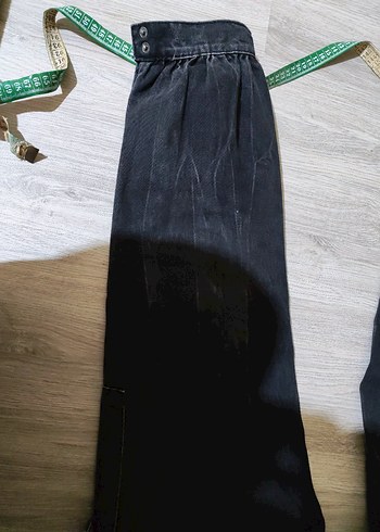 Kemerli Siyah Bağlamalı Yıkamalı Kot Pantolon - Görsel 2