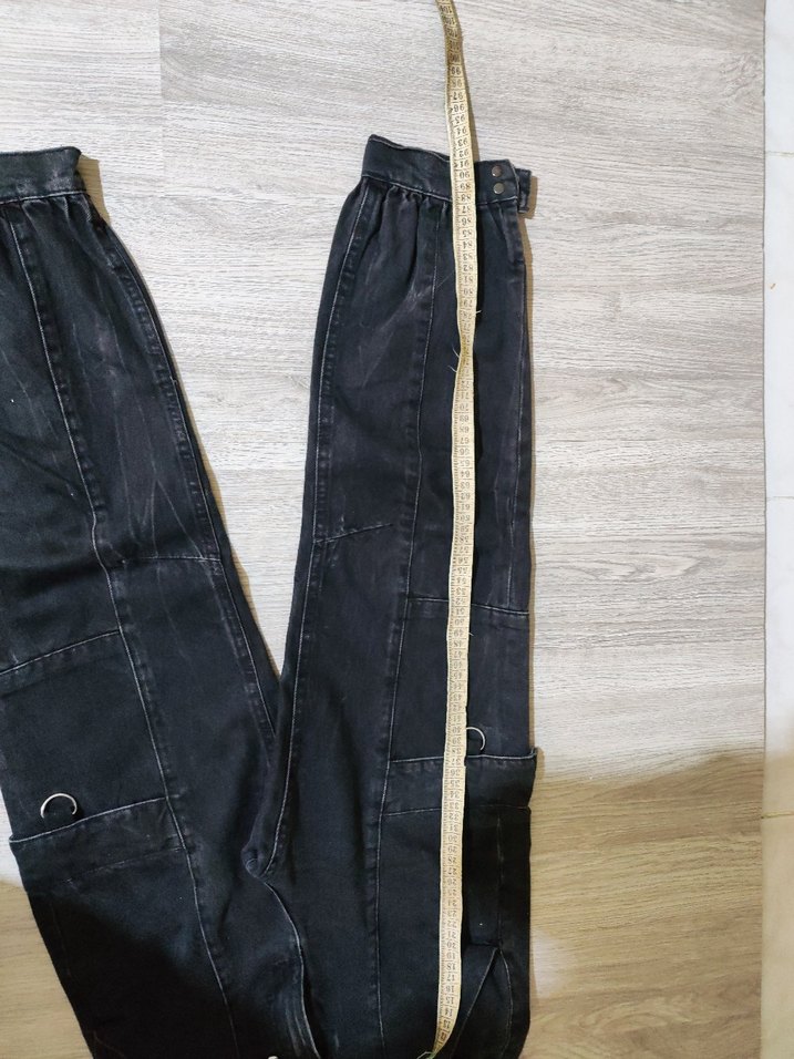 Kemerli Siyah Bağlamalı Yıkamalı Kot Pantolon - Görsel 5