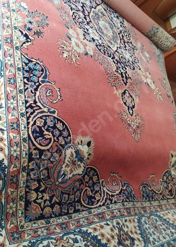 Koyu Pembe Desenli Klasik Halı - Görsel 3