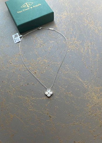 Van Cleef Kolye