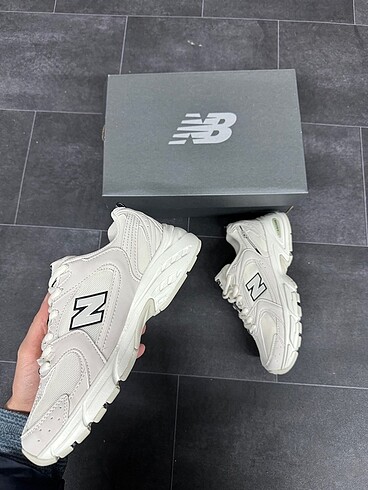 39 Beden ten rengi Renk New Balance 530 Beige
