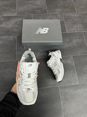 New Balance New Balance 530 Silver