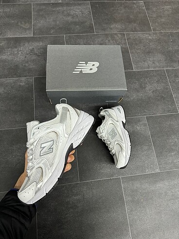 39 Beden New Balance 530 Silver