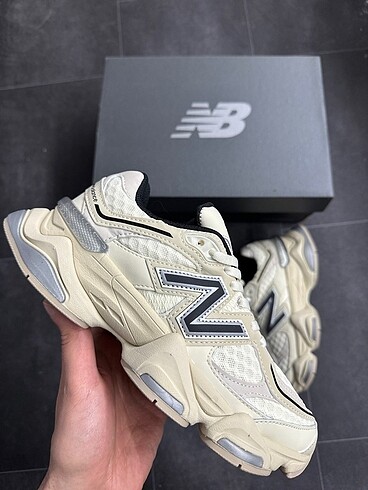 New Balance New Balance 9060 Turtledove