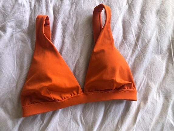 Turuncu penti bikini üstü
