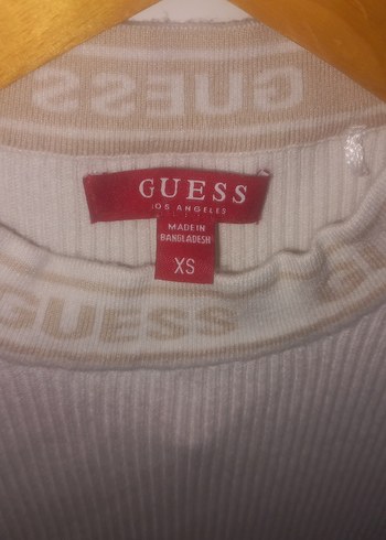 Guess Beyaz Pamuklu Kısa Kollu Kadın Tişört