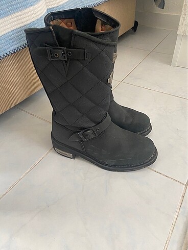 Harley Davidson Harley Davidson bot 39 numara