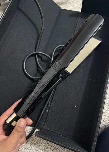 Babyliss Siyah Saç Düzleştirici