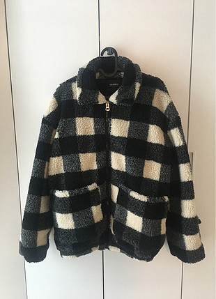 Pull and bear mont