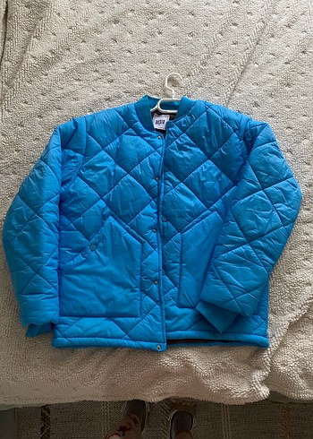 Mavi Düğmeli erkek şişme Mont - Görsel 2