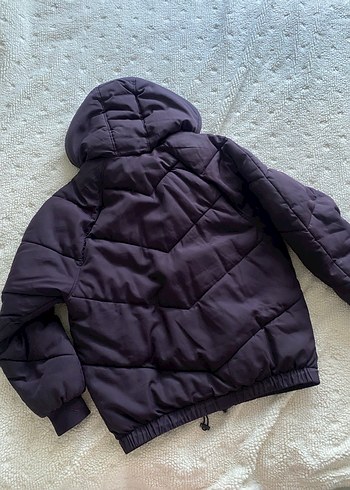 Mor Kapüşonlu Kadın Kışlık Mont - Görsel 2