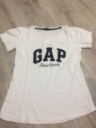 GAP tişört 