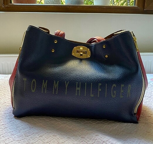 Tommy Hilfiger Çanta