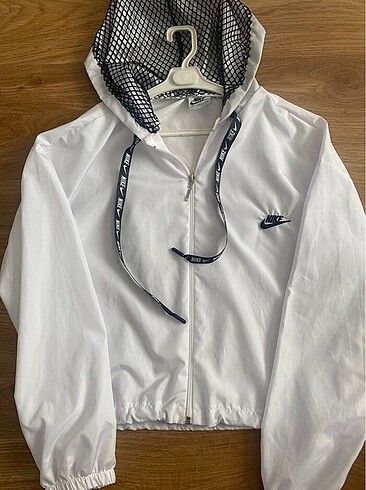 m Beden nike yağmurluk