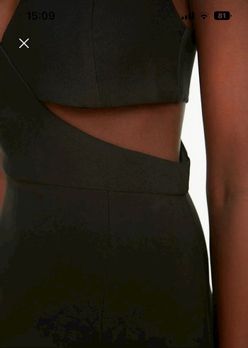 Siyah V Yakalı Uzun Drapeli Kadın Elbise - Görsel 3