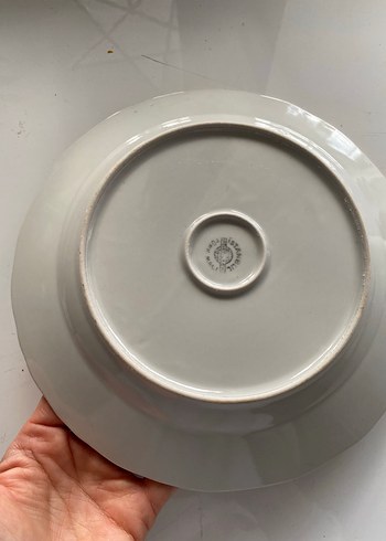 Altın detaylı çiçek desenli porselen tabak - Görsel 3