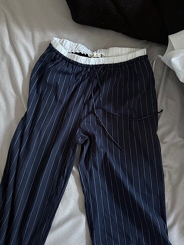 pull bear lacivert çizgili pantolon