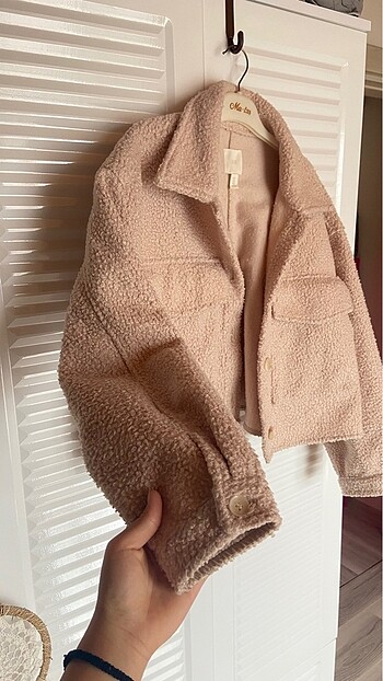 H&M H&M pudra crop yünlü ceket