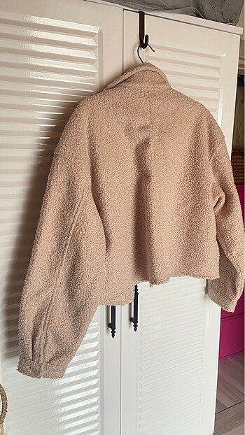 l Beden ten rengi Renk H&M pudra crop yünlü ceket