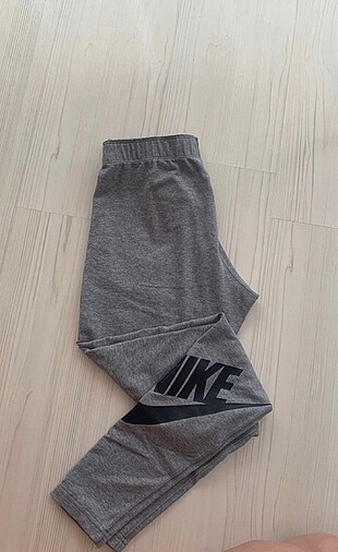 Nike tayt
