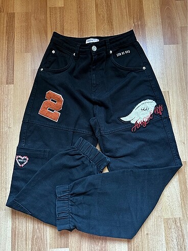 Bershka Jogger Pantolon