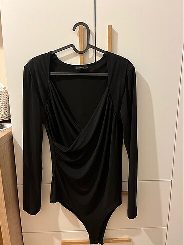 Siyah Vatkalı Body