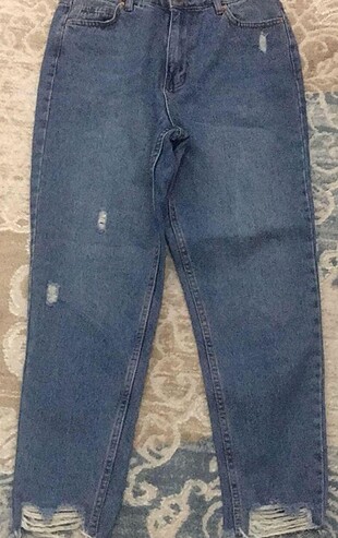 Yırtık Pantolon