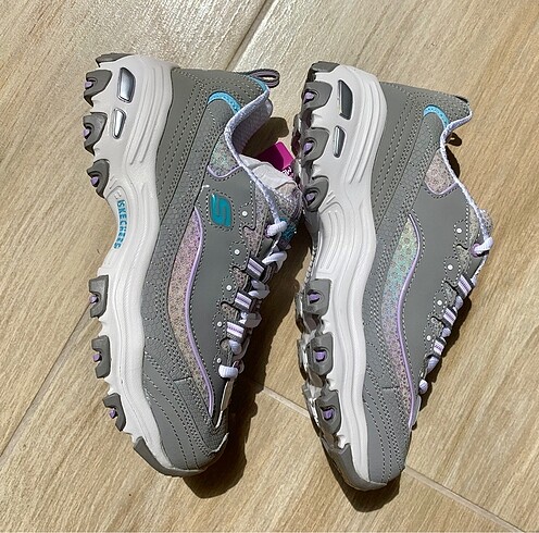 Skechers 35