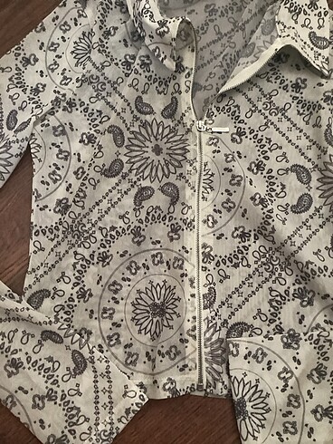 s Beden çeşitli Renk Bershka gömlek