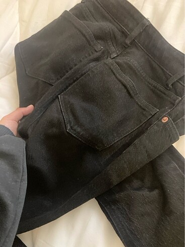 34 Beden siyah Renk H&M siyah jean
