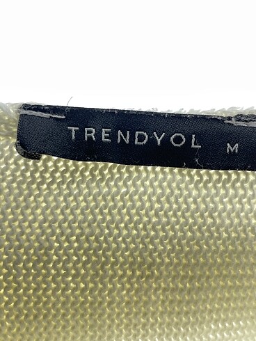 m Beden beyaz Renk Trendyol & Milla Kazak / Triko %70 İndirimli.