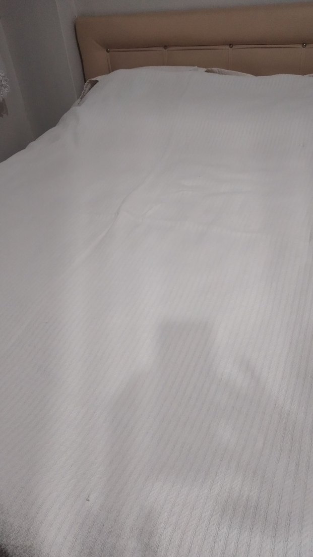 Beyaz Düz Yatak Örtüsü - Görsel 2