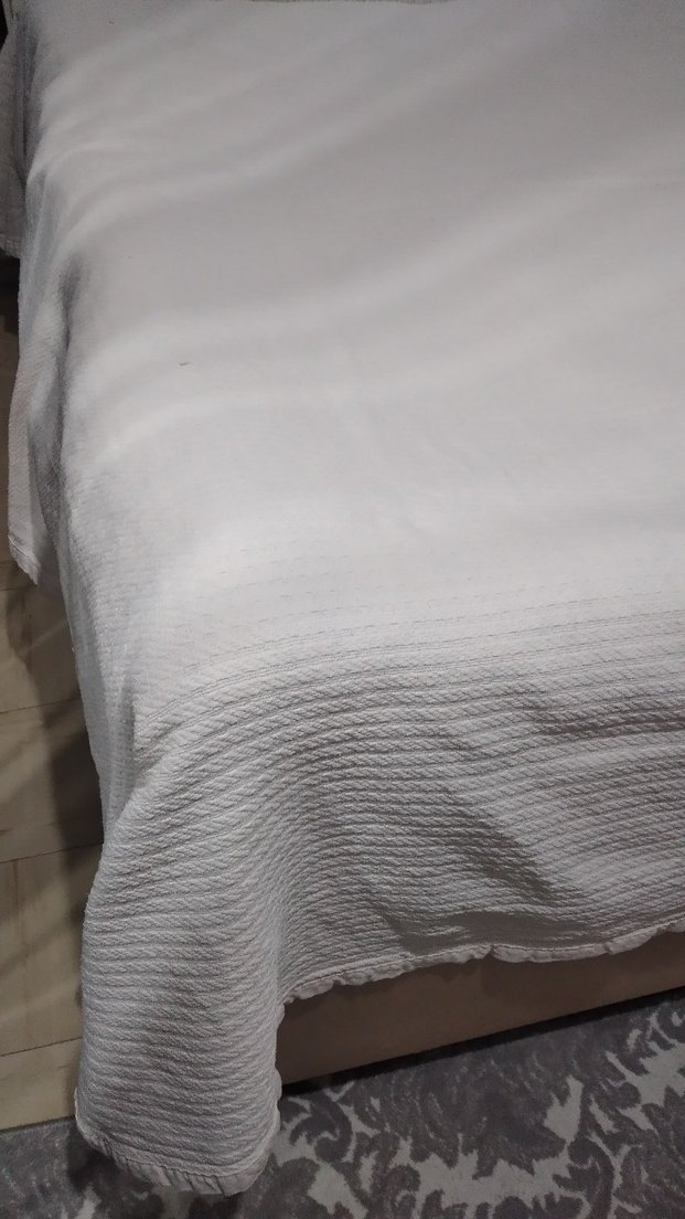 Beyaz Düz Yatak Örtüsü - Görsel 3