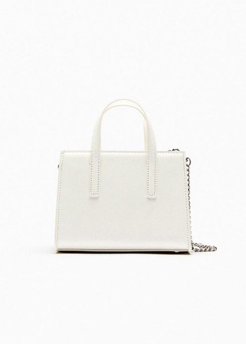 Zara Zincir Detaylı Beyaz Deri Kadın Çanta