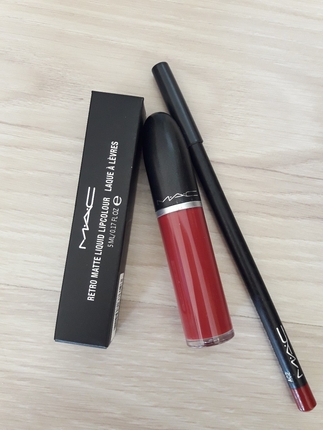 MAC RETRO RUJ