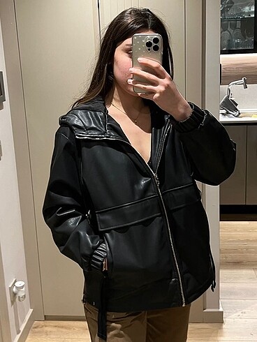 ZARA DERİ YAĞMURLUK CEKET
