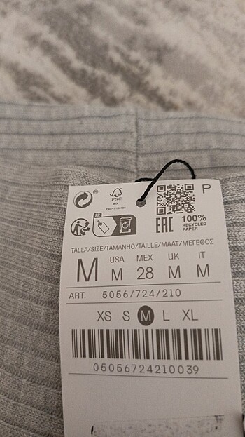 m Beden gri Renk STRADİVARİUS ETİKETLİ İSPANYOL PANTOLON