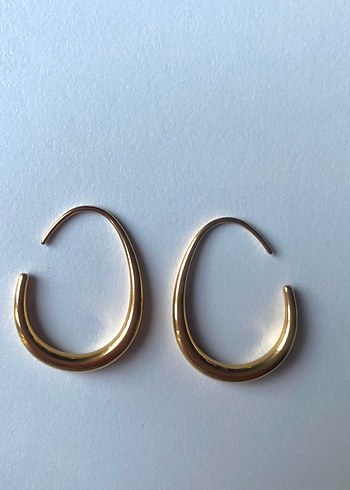 Minimalist Altın Yarım Ay Küpe - Görsel 6