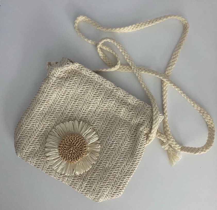 Nakışlı hasır papatya desenli beyaz çanta - Görsel 5