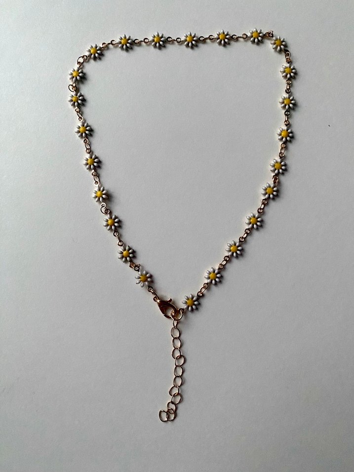 Beyaz Papatya Boncuklu Midi Kolye - Görsel 4