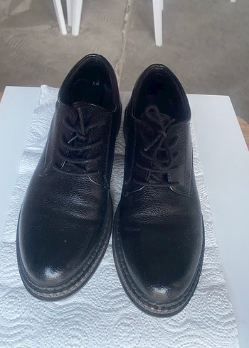 Klasik Siyah Deri Kadın Ayakkabı - Görsel 3