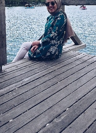 çiçek desenli tunik 