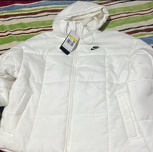 Nike therma fit kadın mont