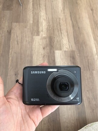 Beden Samsung es20 fotoğraf makinesi