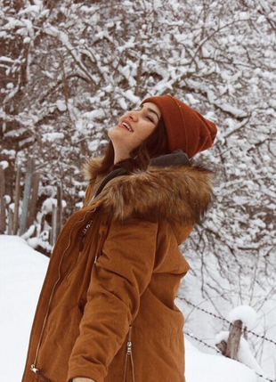 Pull and Bear Kürklü parka