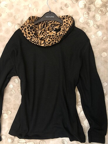 Leopar desenli kazak