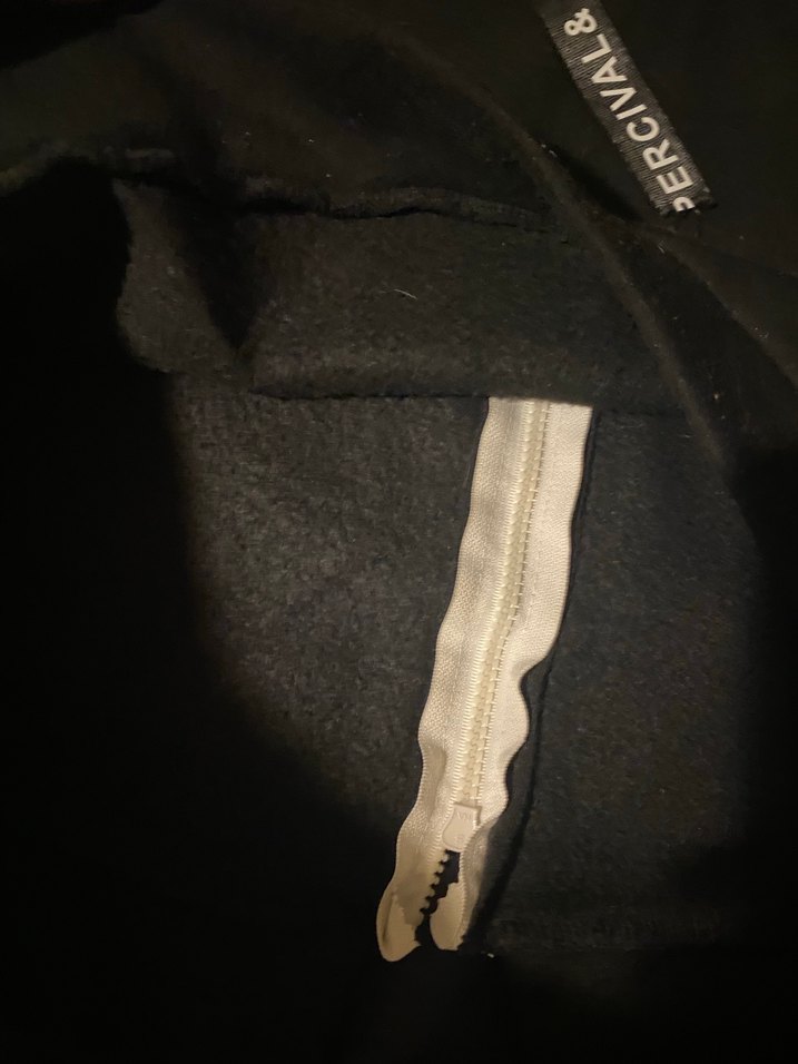 Kapüşonlu Siyah sweatshirt - Görsel 3