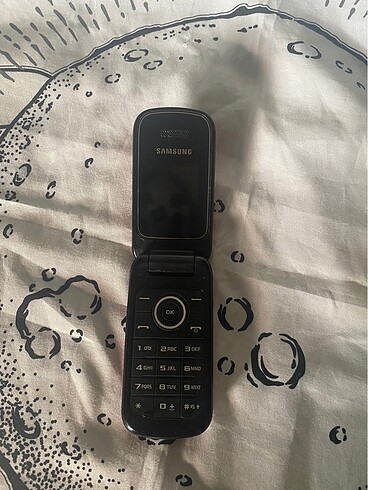 Samsung E1190